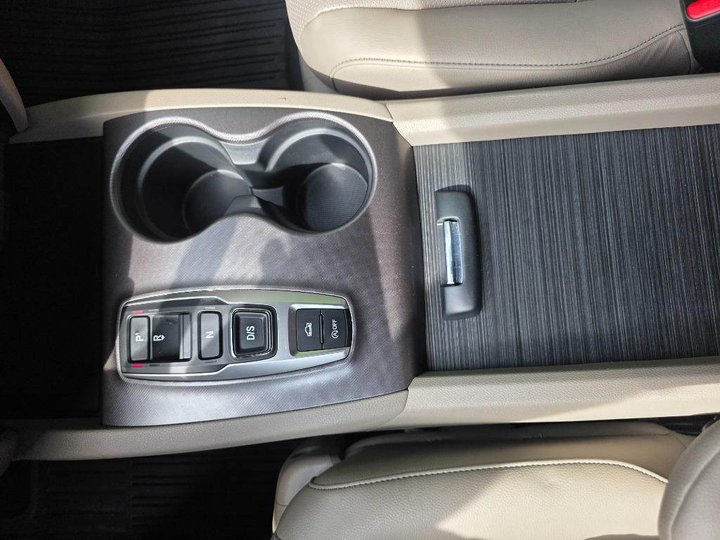 2022 Honda Ridgeline - $35,990
