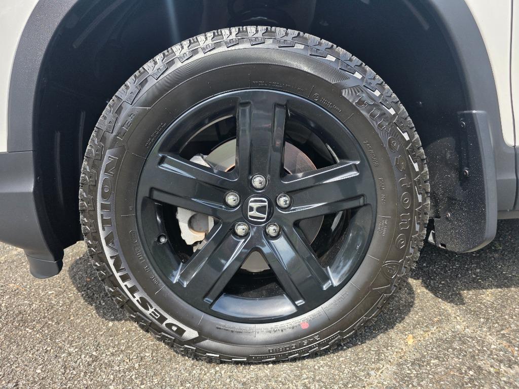 2022 Honda Ridgeline - $35,990