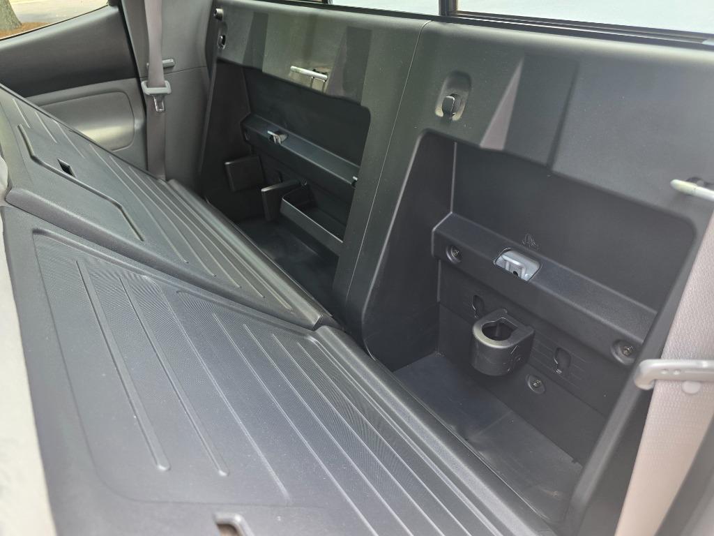 2006 Toyota Tacoma - $17,990