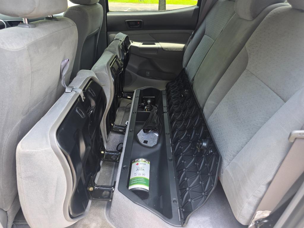 2006 Toyota Tacoma - $17,990