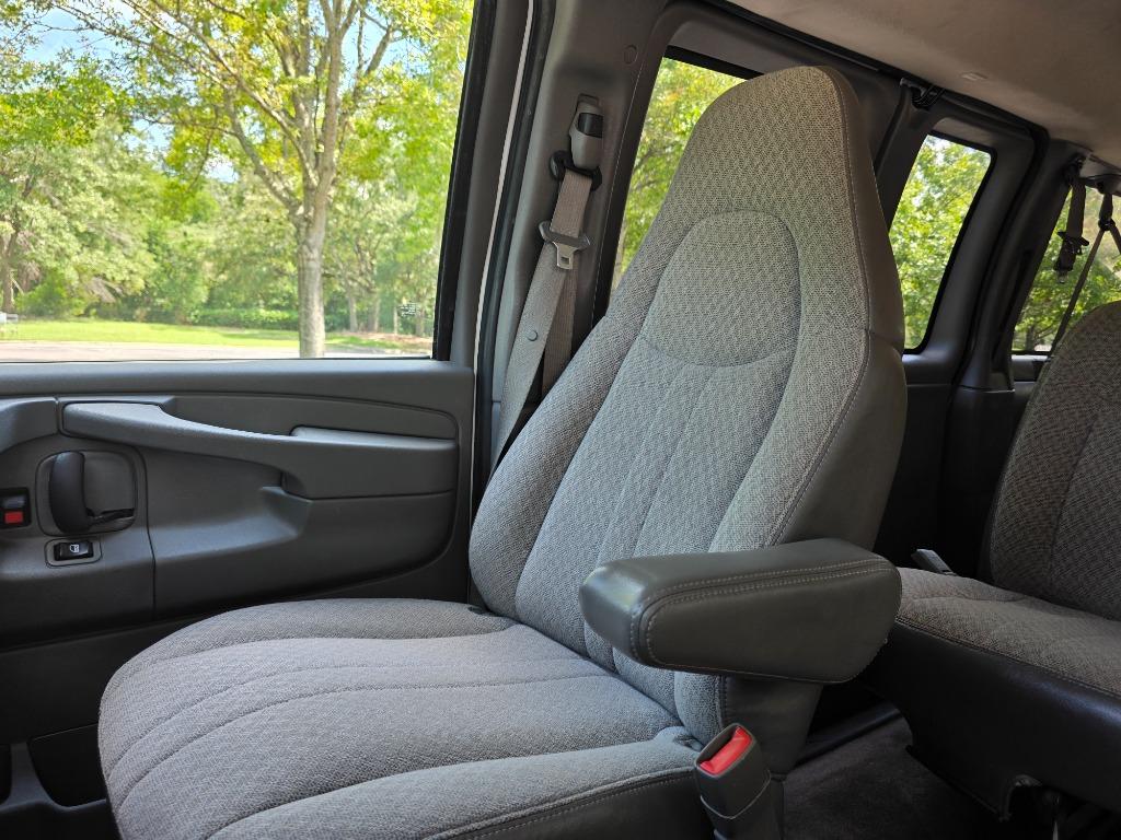 2008 Chevrolet Express - $14,488