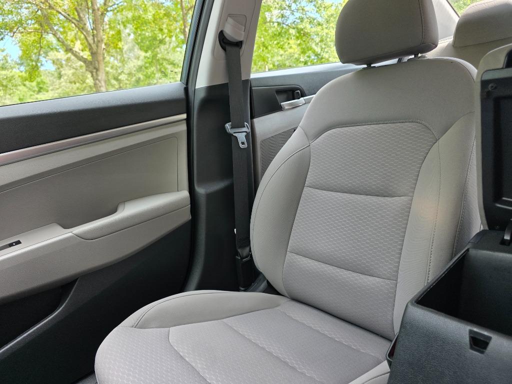 2020 Hyundai Elantra - $15,990