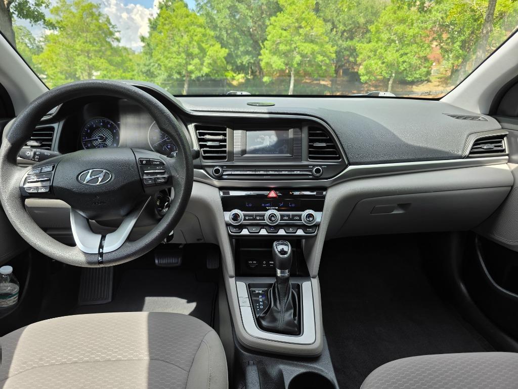 2020 Hyundai Elantra - $15,990