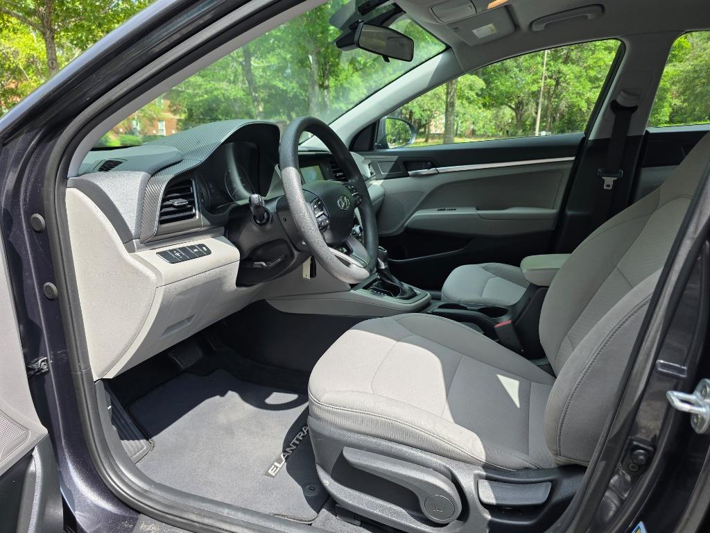 2020 Hyundai Elantra - $15,990
