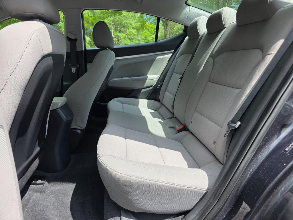 2020 Hyundai Elantra - $15,990