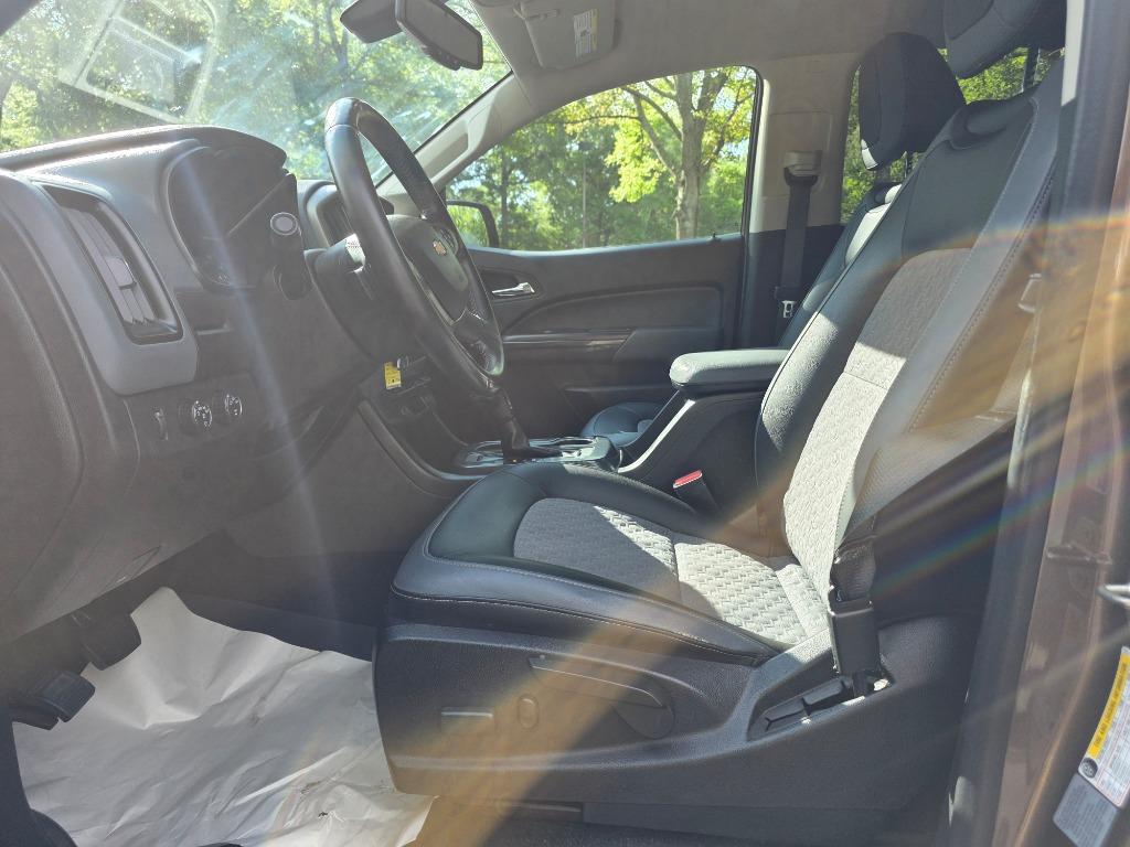 2016 Chevrolet Colorado - $22,990