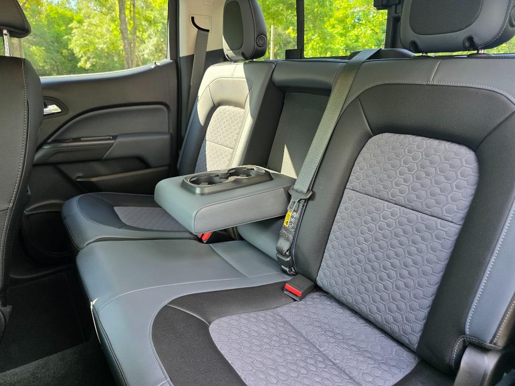 2016 Chevrolet Colorado - $22,990