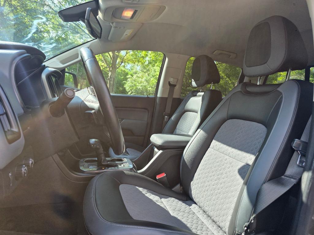 2016 Chevrolet Colorado - $22,990