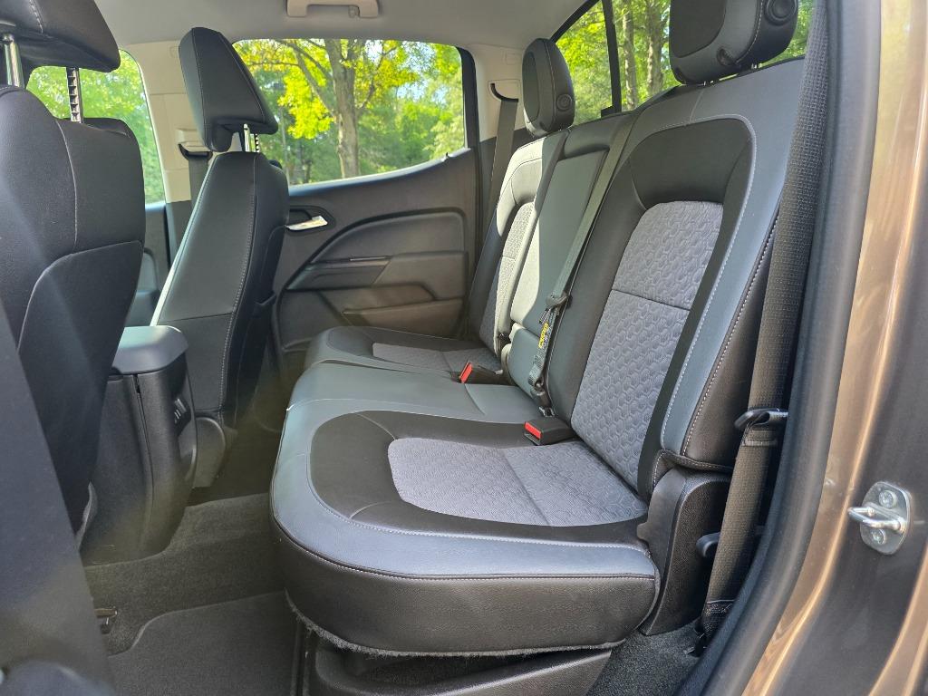 2016 Chevrolet Colorado - $22,990