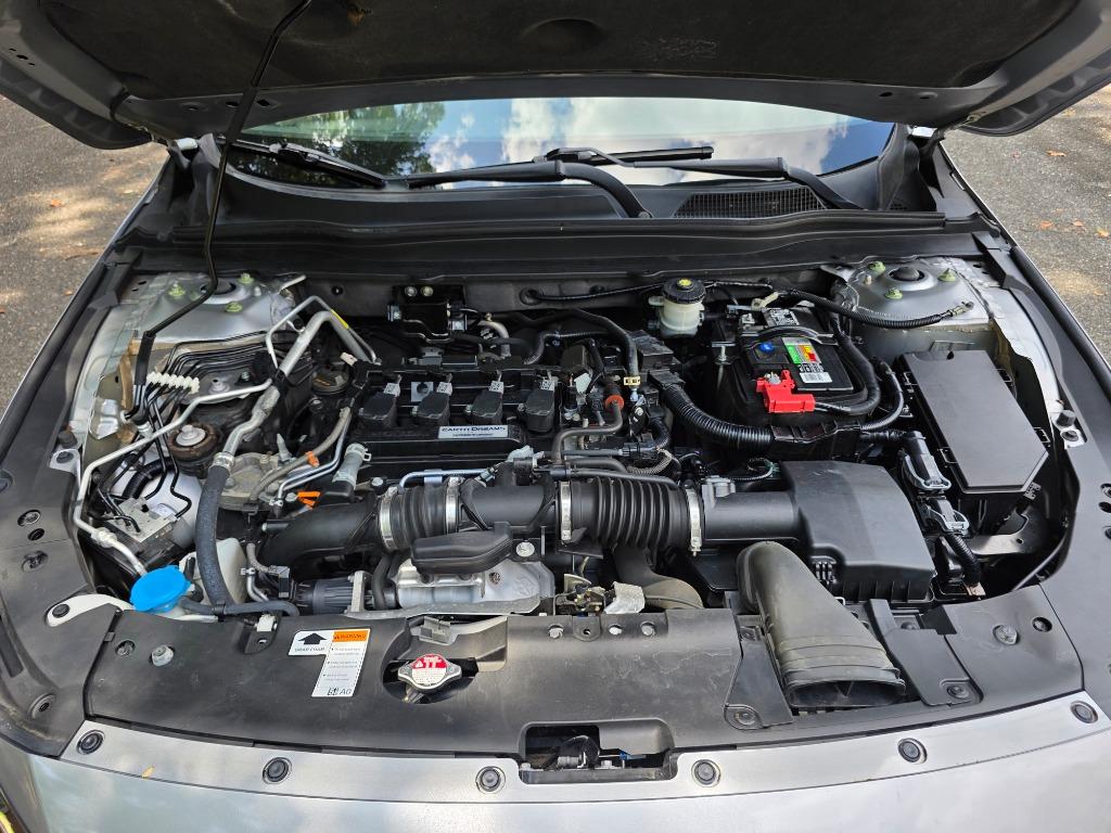 2019 Honda Accord - $18,990