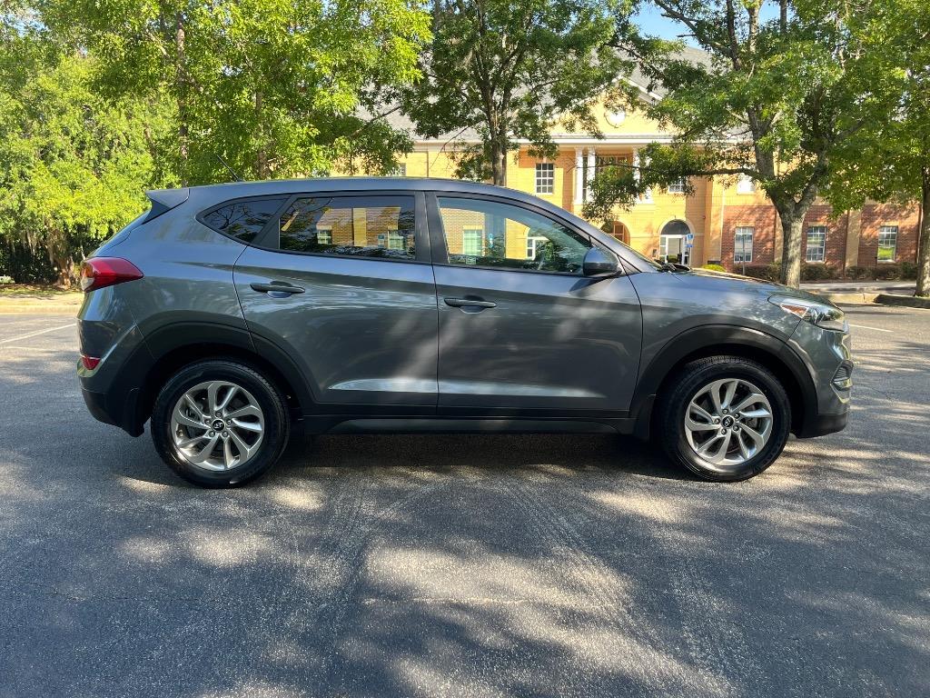 2018 Hyundai Tucson - $12,990