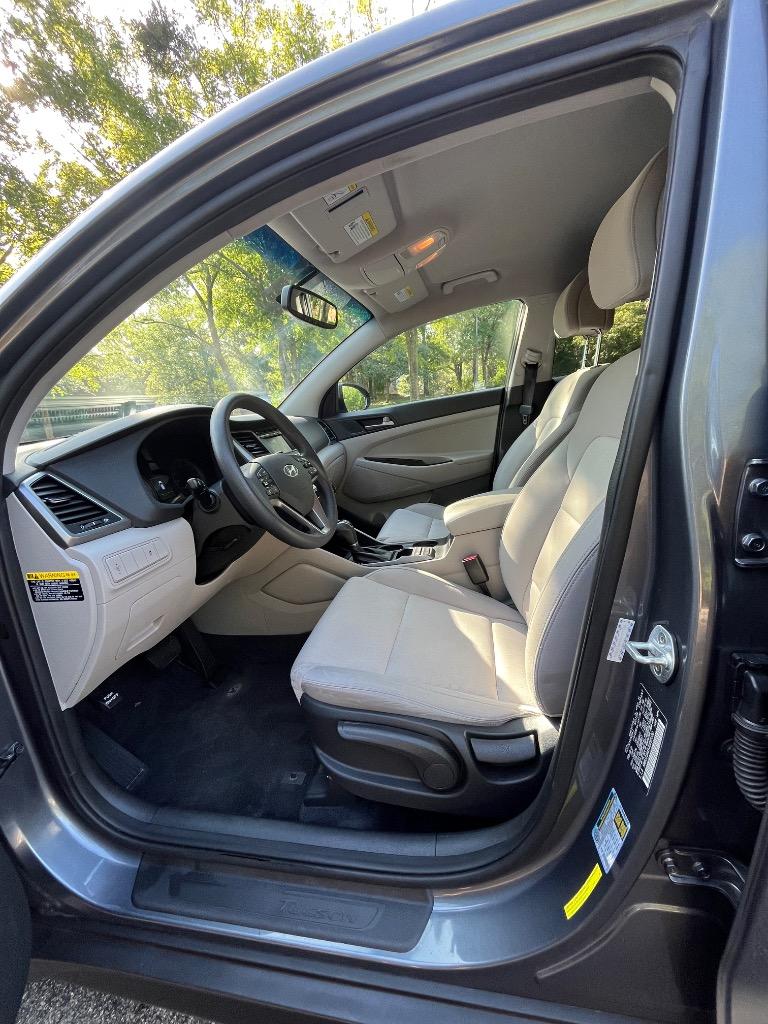2018 Hyundai Tucson - $12,990