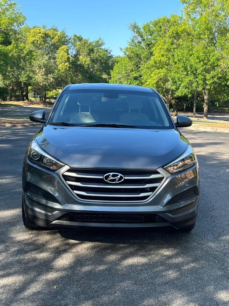2018 Hyundai Tucson - $12,990