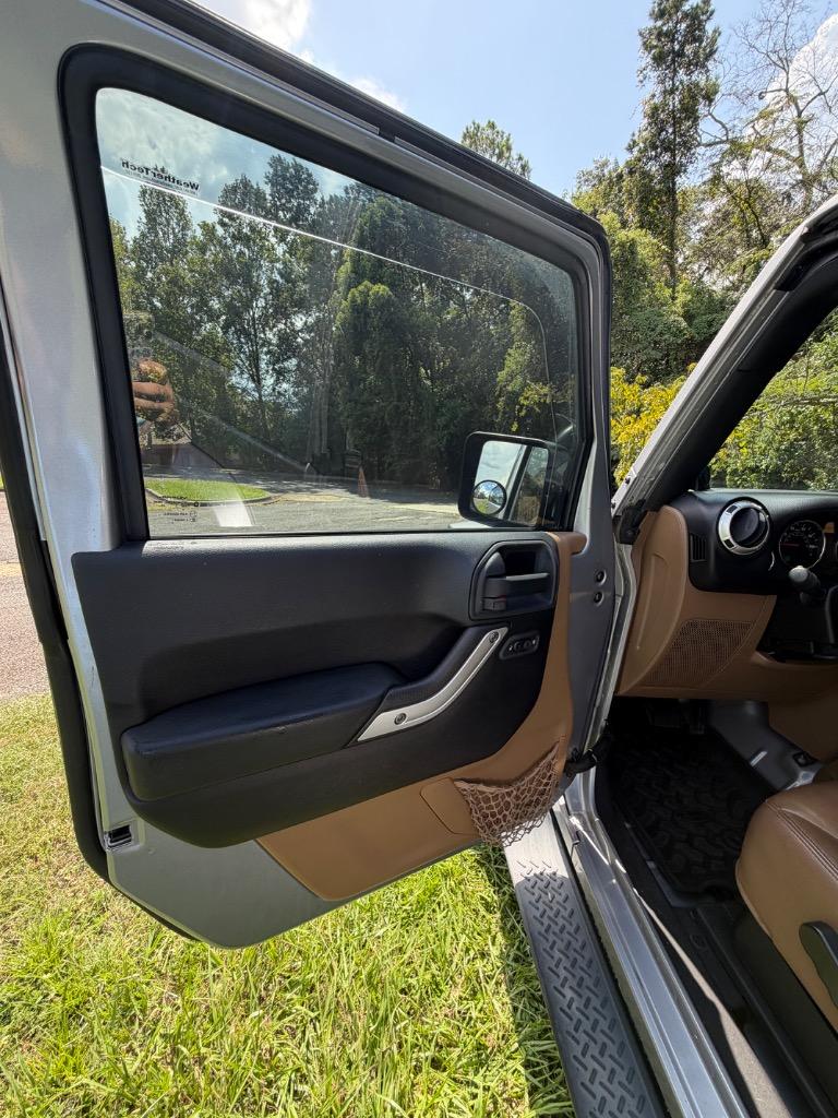 2013 Jeep Wrangler - $18,990