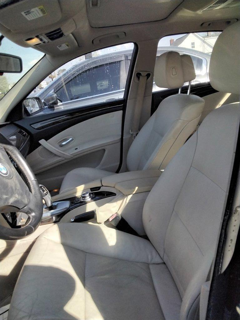 2010 BMW 528i