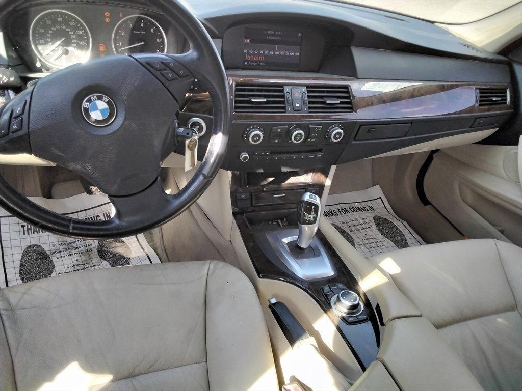 2010 BMW 528i