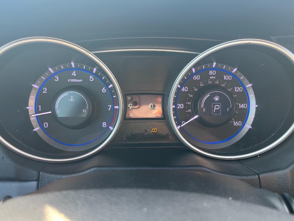 2011 Hyundai Sonata Limited:4717RRRRR