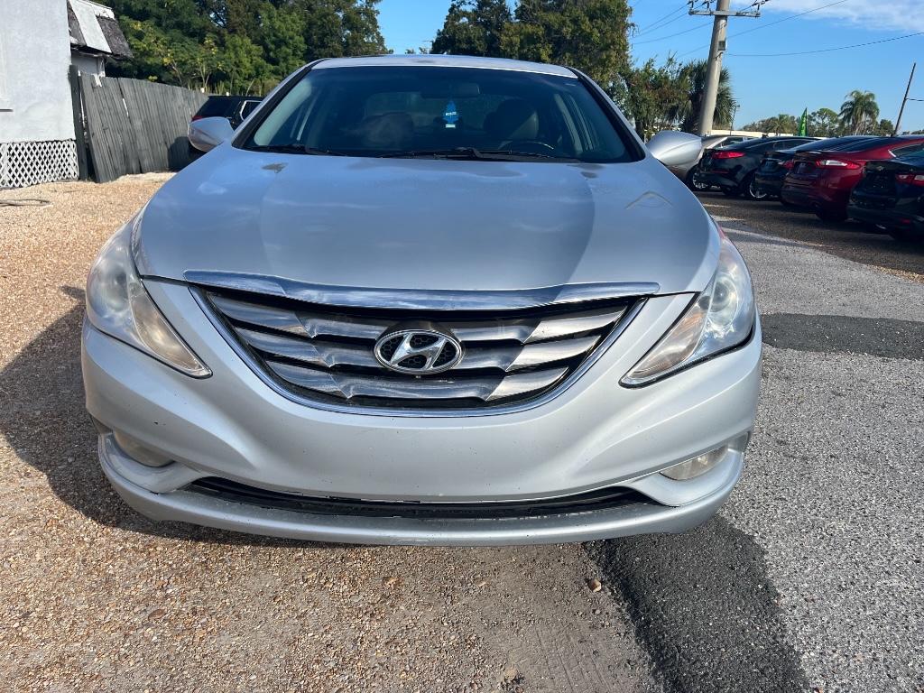 2011 Hyundai Sonata Limited:4717RRRRR
