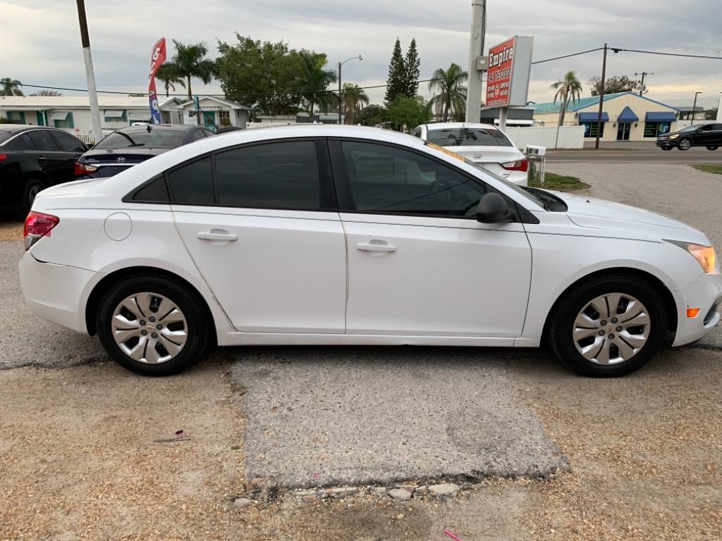 2015 Chevrolet Cruze LS:4890r