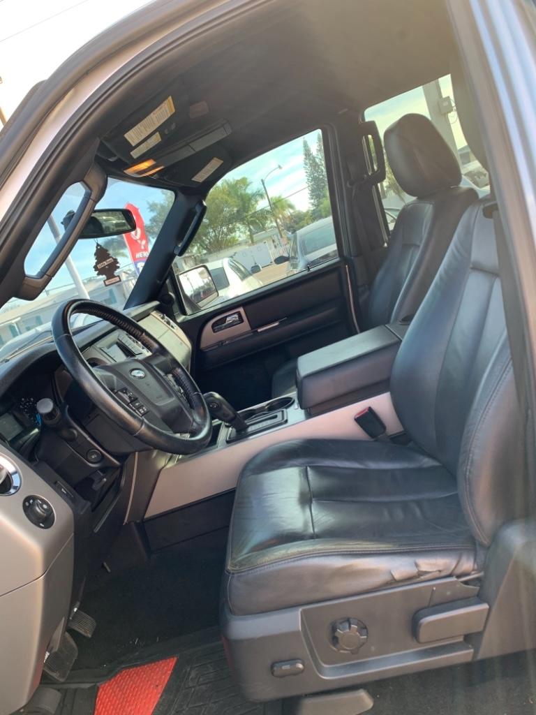 2015 Ford Expedition King Ranch:5144R