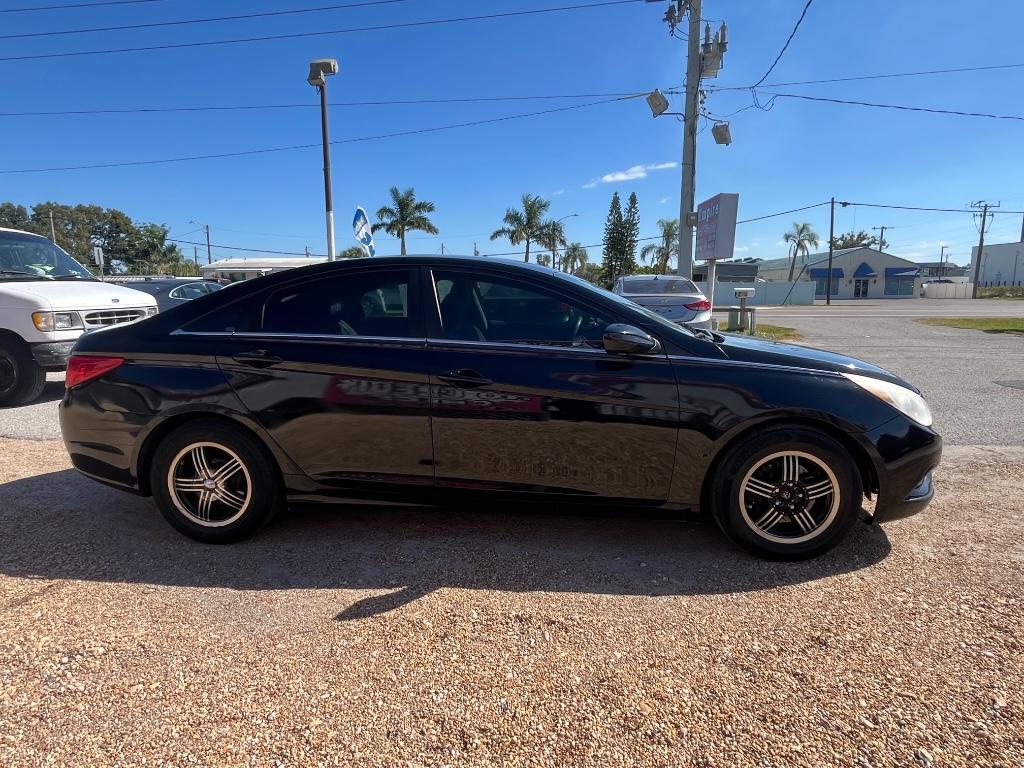 2012 Hyundai Sonata GLS:5236RRR