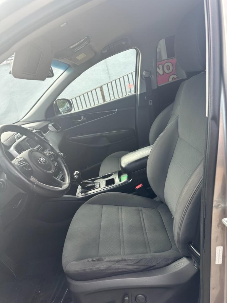 2016 Kia Sorento L:5295R