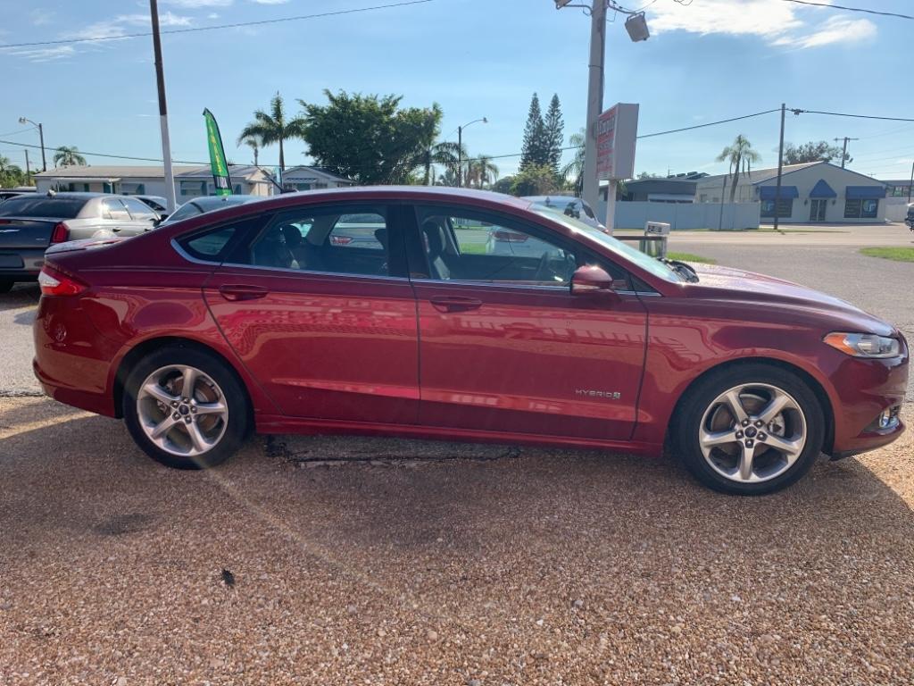 2014 Ford Fusion SE Hybrid:5332R