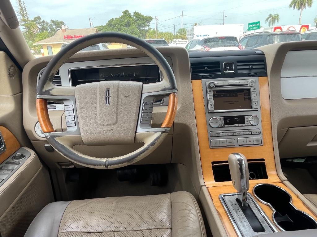 2008 LINCOLN Navigator:5394RR