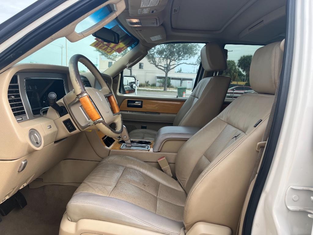 2008 LINCOLN Navigator:5394RR
