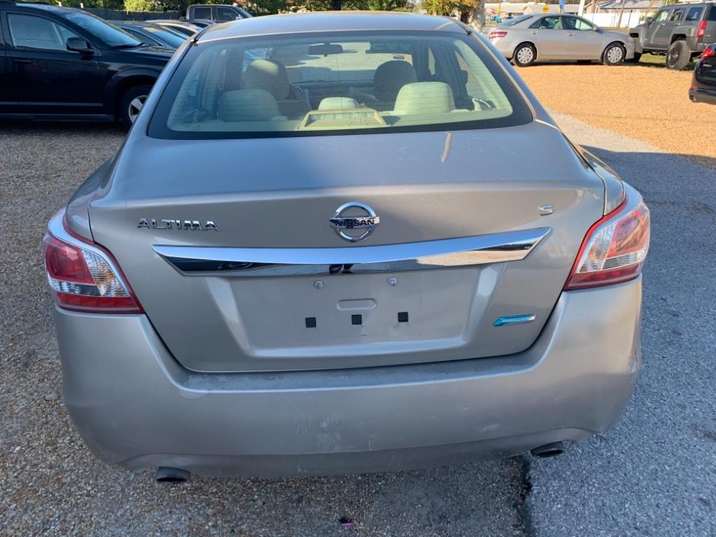 2013 Nissan Altima Base:5486