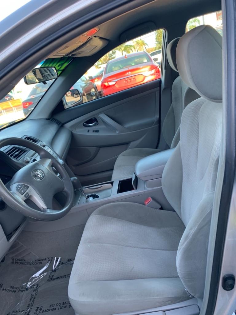 2011 Toyota Camry Base:5487