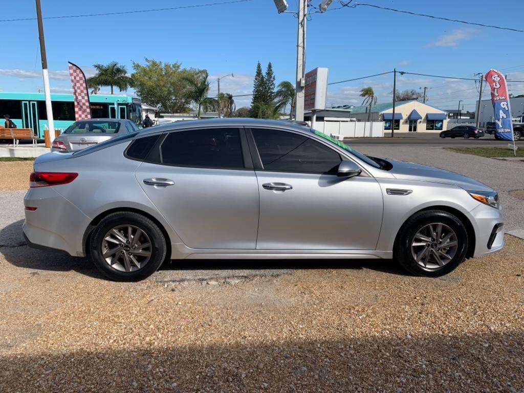 2020 Kia Optima LX:5492