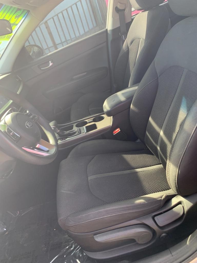 2020 Kia Optima LX:5492