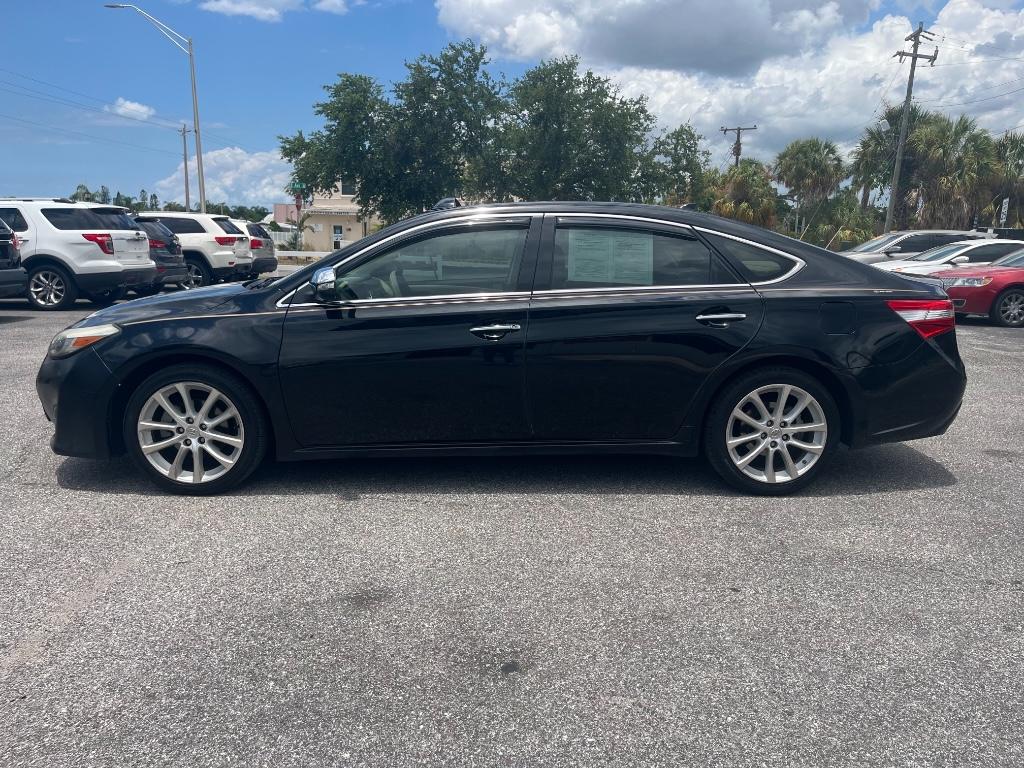 2013 Toyota Avalon Limited  5545R