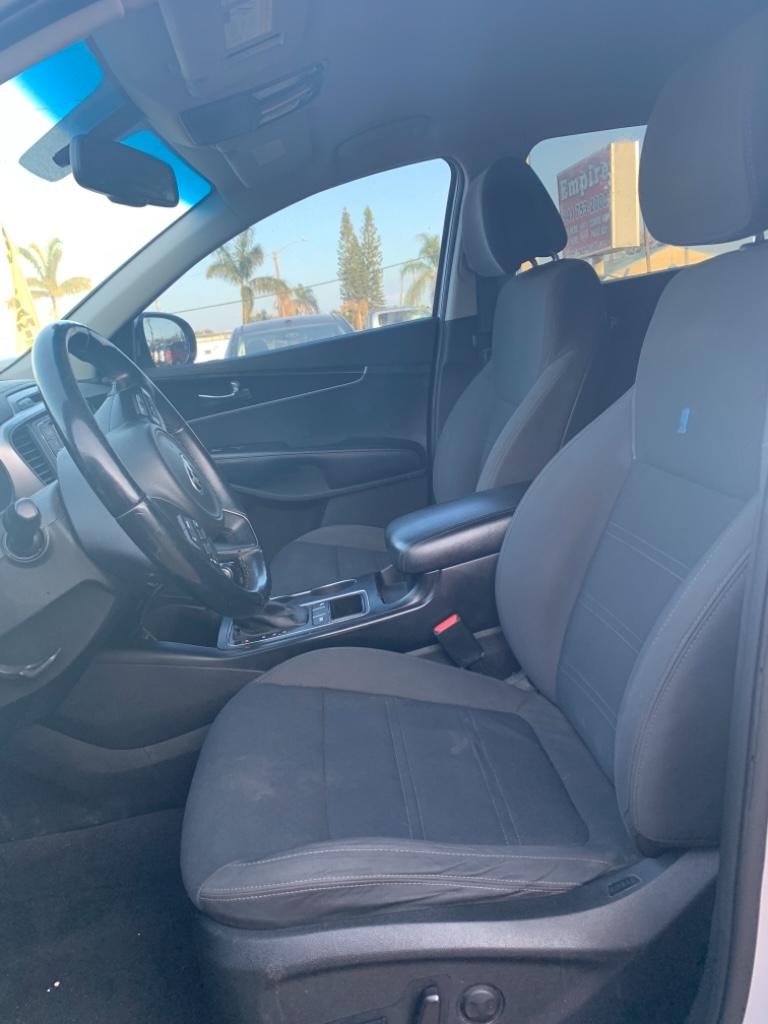 2016 Kia Sorento L:5616R