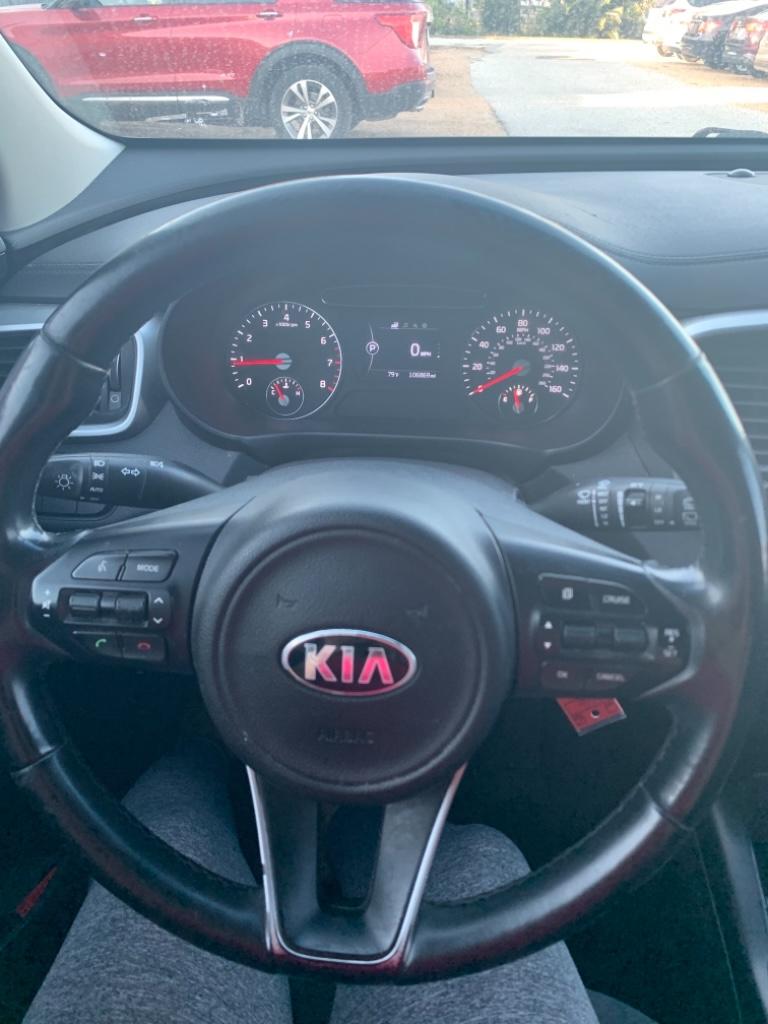 2016 Kia Sorento L:5616R