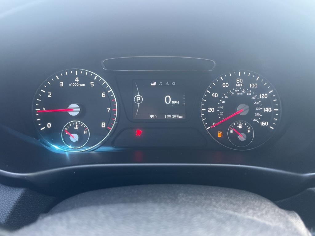 2016 Kia Sorento L:5616R