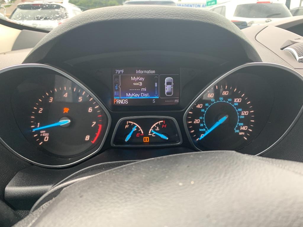 2016 Ford Escape SE:5654R