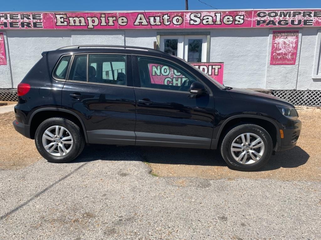 Photo of 2017 Volkswagen Tiguan Limited S in Bradenton, FL 2017 Volkswagen Tiguan Limited S  5659