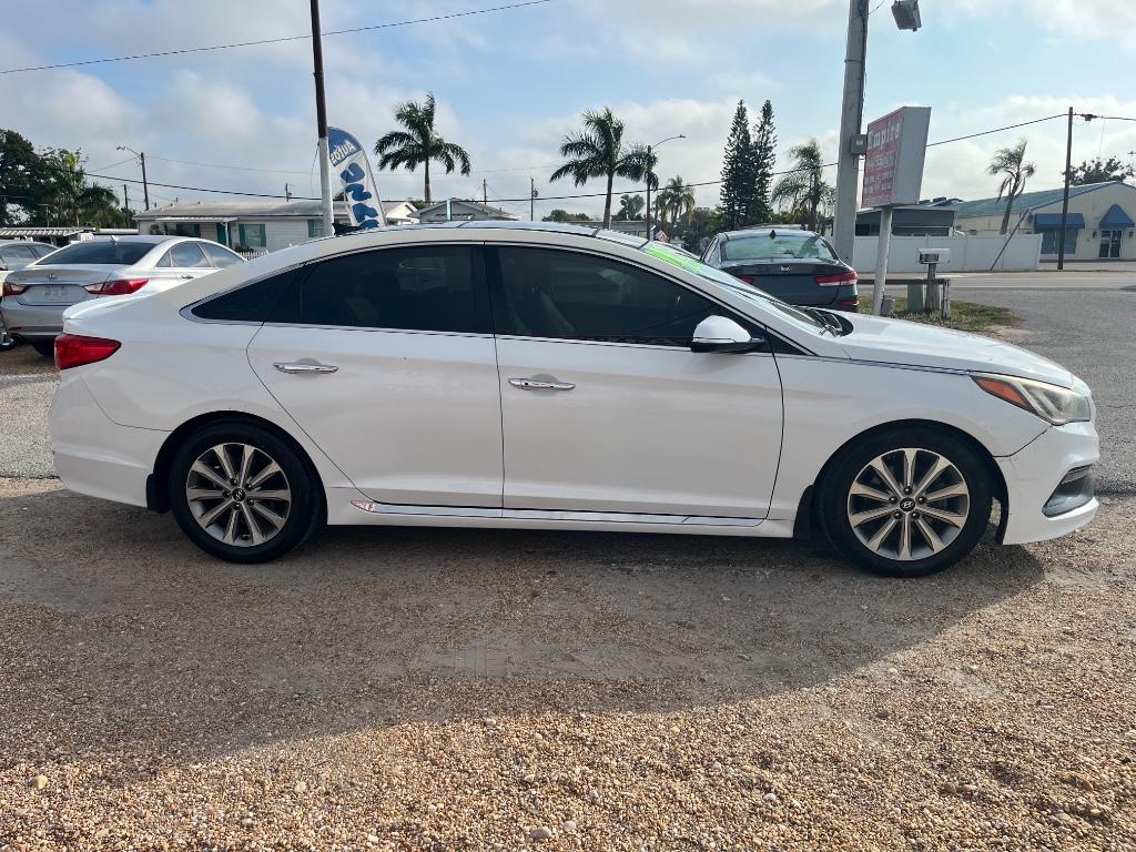 2016 Hyundai Sonata Limited:5690R