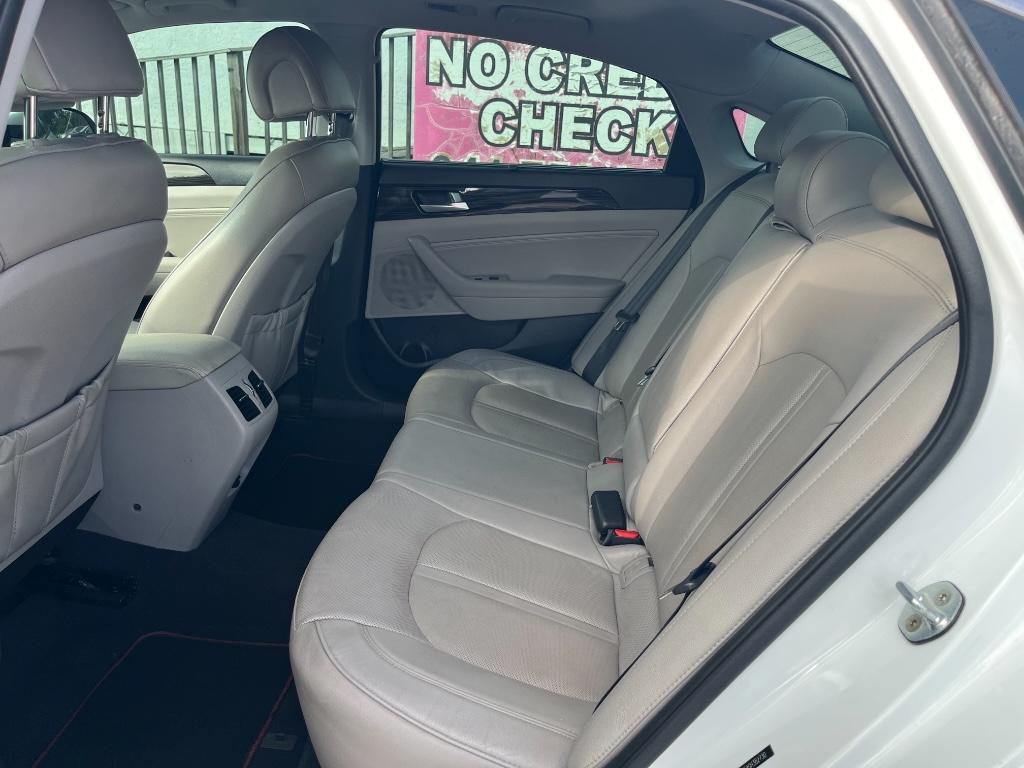 2016 Hyundai Sonata Limited:5690R