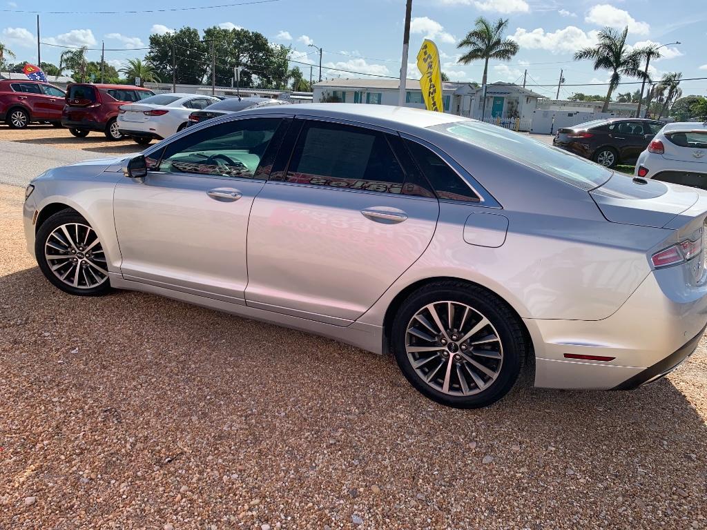 2019 LINCOLN MKZ Reserve:5702