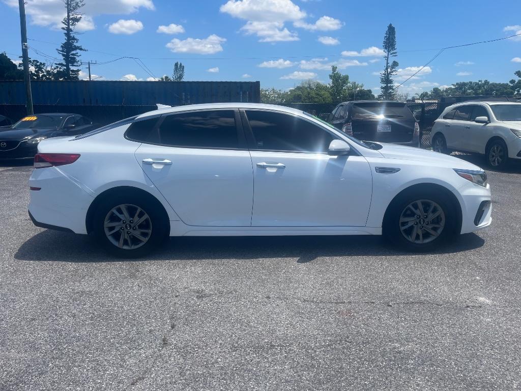 2019 Kia Optima LX:5713R