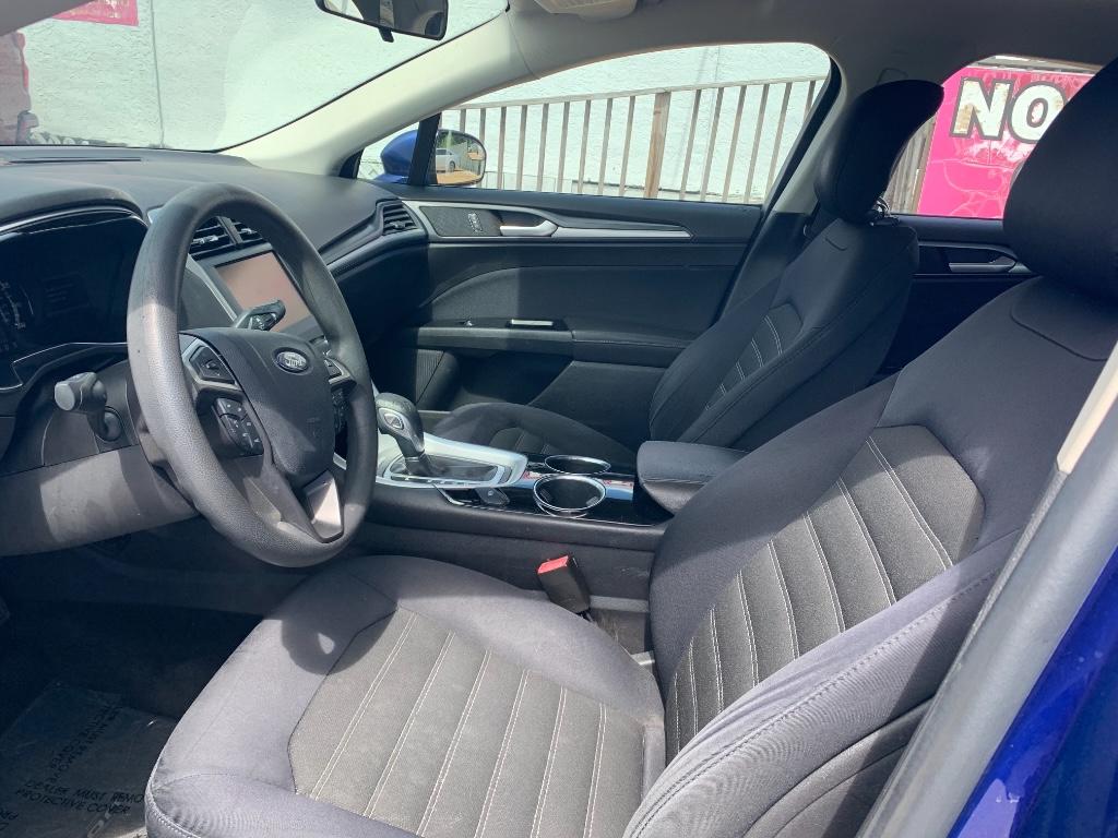 2013 Ford Fusion SE:5715RR