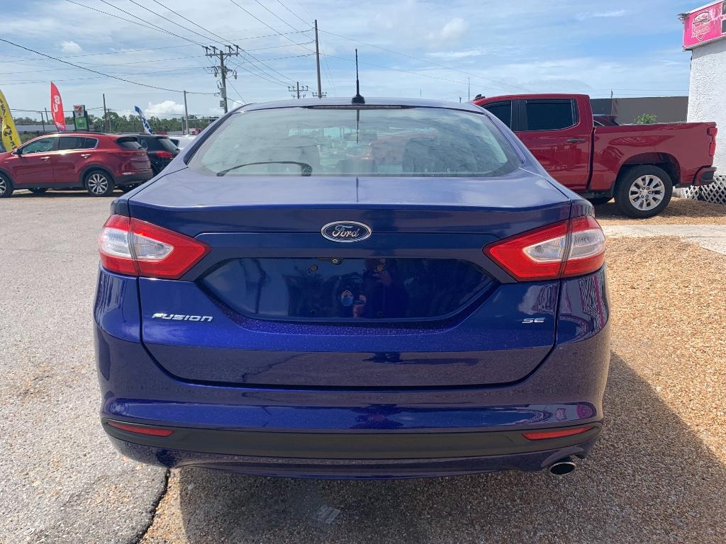 2013 Ford Fusion SE:5715RR