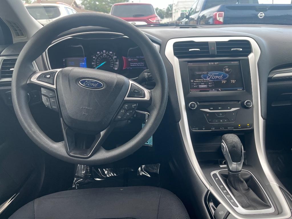 2013 Ford Fusion SE:5715RR