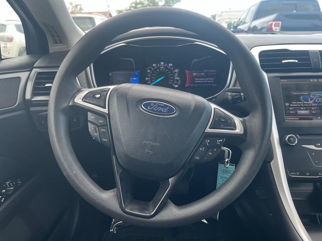 2013 Ford Fusion SE:5715RR
