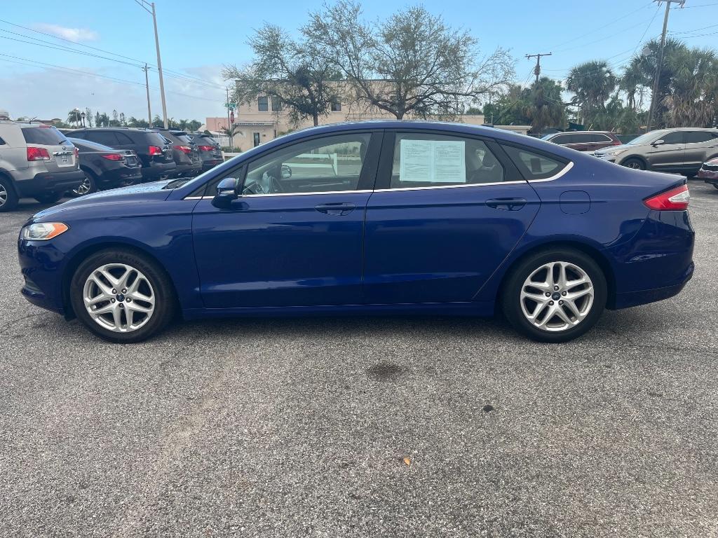 2013 Ford Fusion SE  5715RR