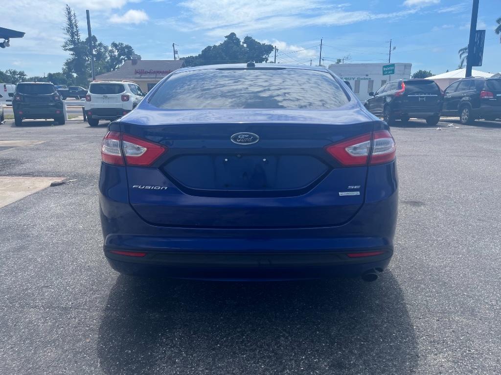 2015 Ford Fusion SE:5726R