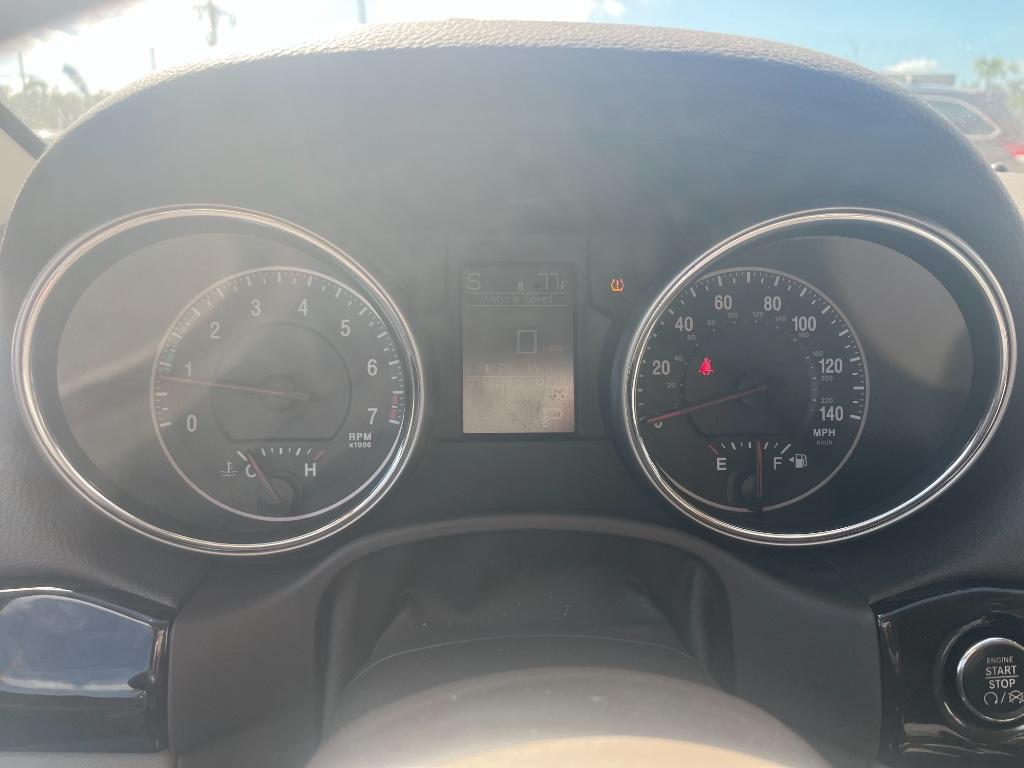 Photo of 2012 Jeep Grand Cherokee Laredo in Bradenton, FL - 5,  2012 Jeep Grand Cherokee Laredo:5740